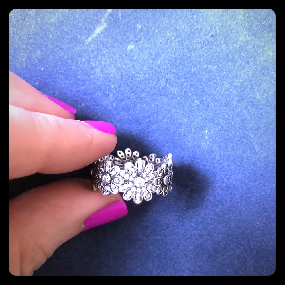 Flower ring